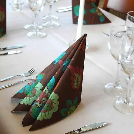 Hotel Hotelli Kansanlaeaekintaekeskus