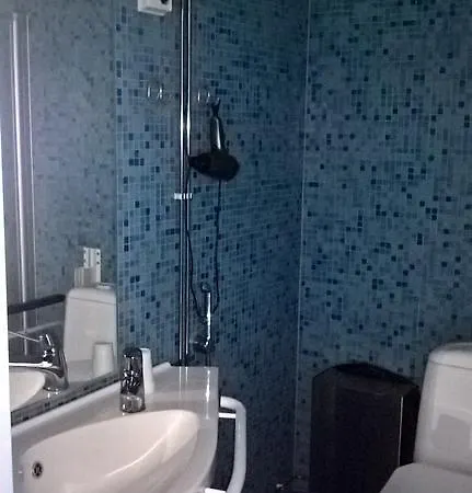 Hotel Hotelli Kansanlaeaekintaekeskus Kaustinen