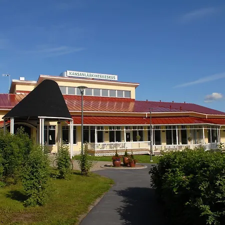Hotelli Kansanlaeaekintaekeskus Kaustinen