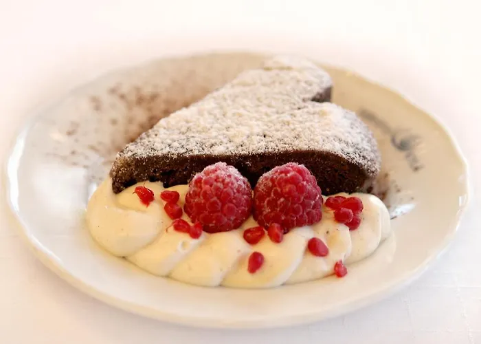 ホテル Hotelli Kansanlaeaekintaekeskus