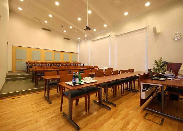 Hotelli Kansanlaeaekintaekeskus 3* Kaustinen